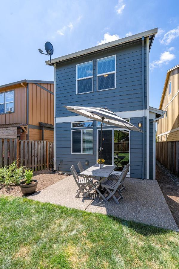 Modern Home, Four Bedrooms, King Beds Tigard Eksteriør bilde