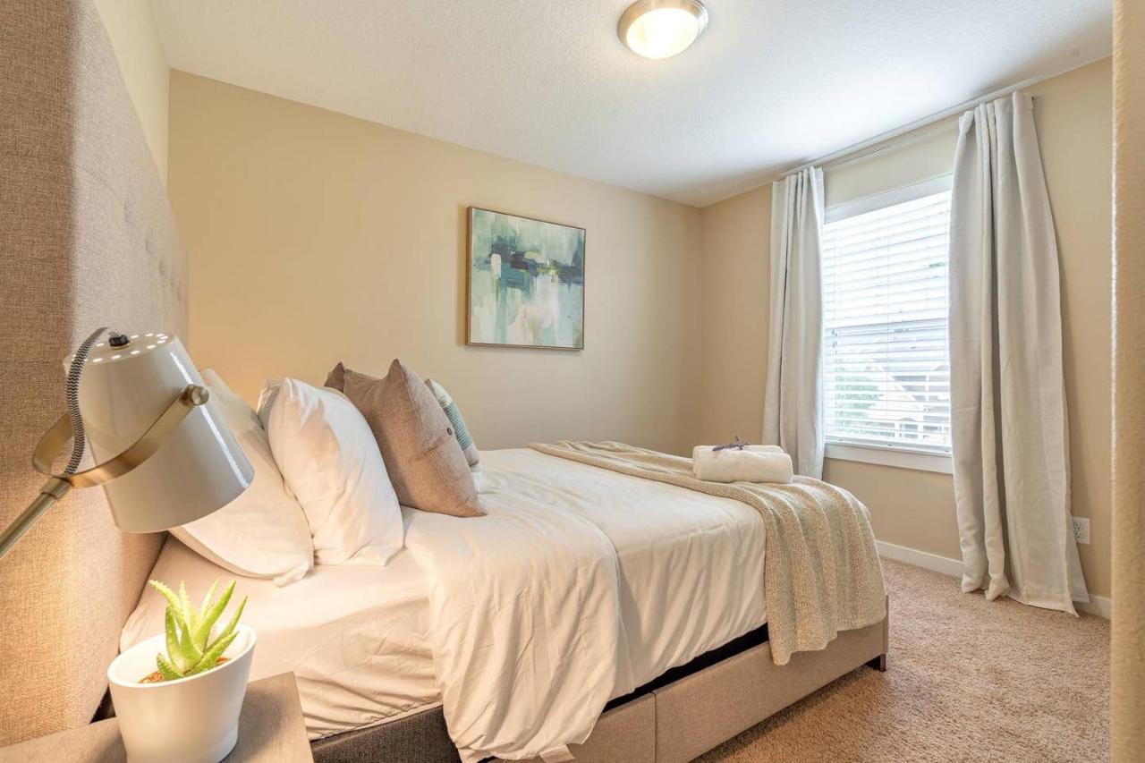 Modern Home, Four Bedrooms, King Beds Tigard Eksteriør bilde