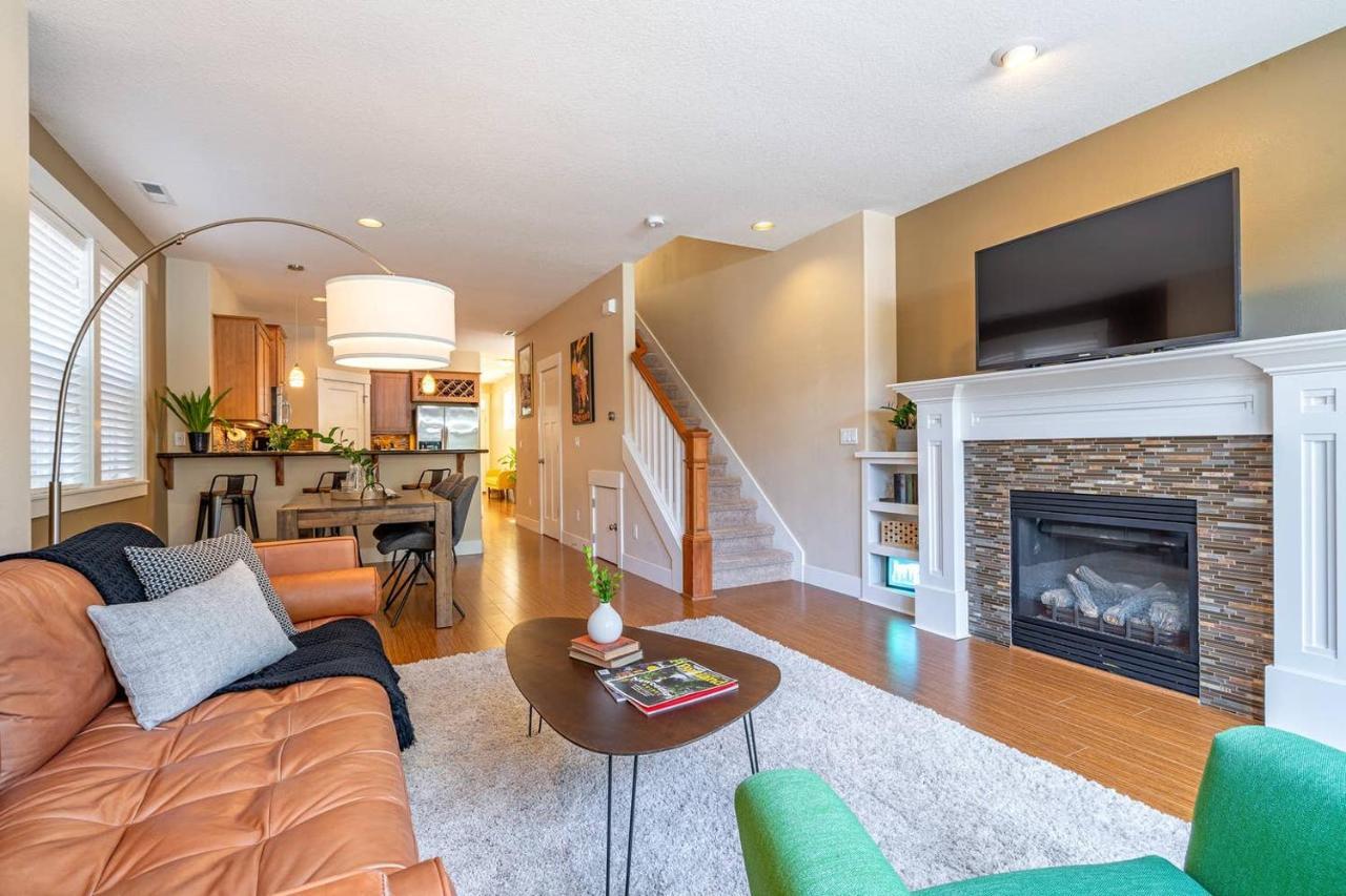 Modern Home, Four Bedrooms, King Beds Tigard Eksteriør bilde